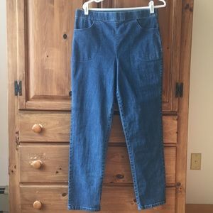 Crofts and Barrow High Rise Stretch Slip-on Jeans Size 12